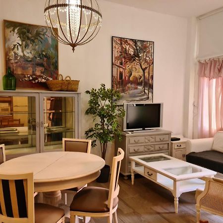 Aparthome Jupiter Centro-Nervion Sevilla Bagian luar foto